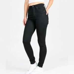 Levi's 311 Shaping Skinny Jean